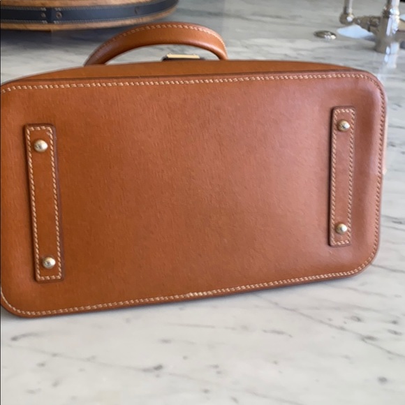 EUC Dooney & Bourke Satchel - Picture 6 of 7